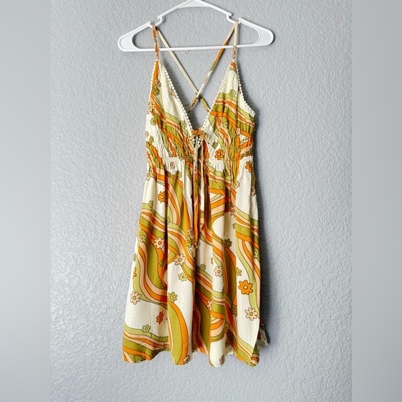 wild fable Dresses & Skirts - Wild Fable Women’s Pastel Yellow Leaf Floral Tiered Dress Size XS